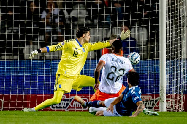 THESSALONIKI: Netherlands defender Denzel Dumfries scored, but the goal was disallowed during the UEFA Nations League match between Greece and the Netherlands at Toumba Stadium on October 1, 2026, in Thessaloniki, Greece. Photo by DeFodi Images