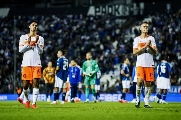 THESSALONIKI - Tijjani Reijnders of the Netherlands, Joey Veerman of the Netherlands (lr) react after the 2-2 draw during the UEFA Nations League match between Greece and the Netherlands at the Toumba Stadium on October 1, 2026, in Greece. KOEN VAN WEEL ANP xVIxANPxSportx xxANPxIVx 571103927 originalFilename: 571103927