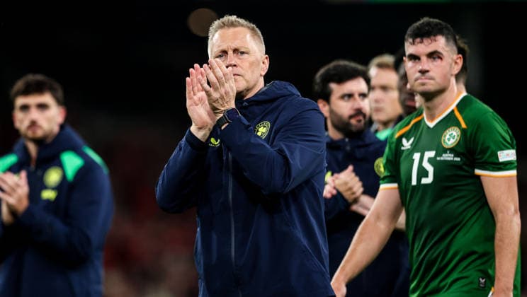 UEFA Nations League Group Stage, Aviva Stadium, Dublin 1 10 2026 Republic of Ireland vs Austria Ireland Head Coach Heimir Hallgrimsson applauds the fans after the game Heimir Hallgrimsson applauds the fans after the game 1 10 2026  Copyright: xx NE1L7604