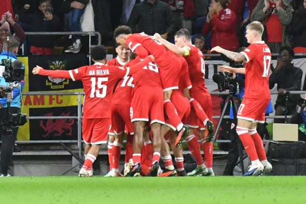 Football - 2026 2027 UEFA Nations League - League A, Group Four: Wales vs. Norway - Cardiff City Stadium - Thursday 1st October 2026 Wales celebrate their 2nd goal colorsport winston bynorth 