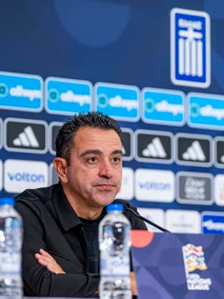 THESSALONIKI: Netherlands head coach Xavi Hernandez expressed regret over the incorrect starting lineup during the postgame press conference following the UEFA Nations League match between Greece and the Netherlands at Toumba Stadium on October 1, 2026, in Thessaloniki, Greece. Photo by DeFodi Images