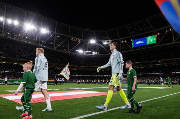 SOCCER - NL, IRL vs AUT DUBLIN,IRELAND,01.OCT.26 - SOCCER - UEFA Nations League, OEFB international match, Länderspiel, Nationalmannschaft Ireland vs Austria. Image shows Xaver Schlager and Florian Wiegele (AUT).  GEPAxpictures xArminxRauthner