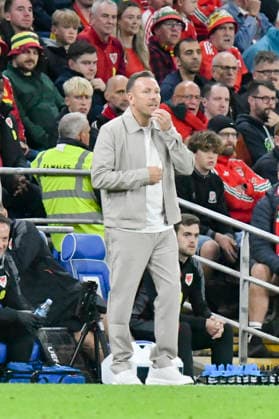 Football - 2026 2027 UEFA Nations League - League A, Group Four: Wales vs. Norway - Cardiff City Stadium - Thursday 1st October 2026 Wales manager Craig Bellingham on the touchline colorsport winston bynorth