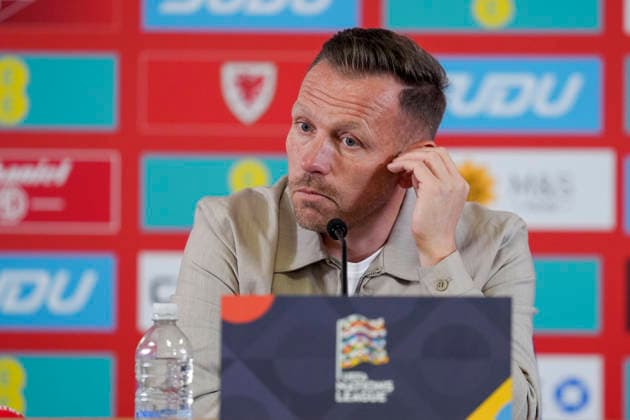Soccer, Nations League: Wales vs. Norway, Nations League in Cardiff, Wales 20261001 Wales national team coach Craig Bellamy during the press conference following the international soccer match between Wales and Norway in the Nations League at Cardiff City Stadium. Photo: Lise Aserud, NTB, Cardiff, Wales. EDITORIAL USE ONLY. RESTRICTED USE FOR BETTING COMPANIES.  Copyright: xLisexAserudxx xNTBx