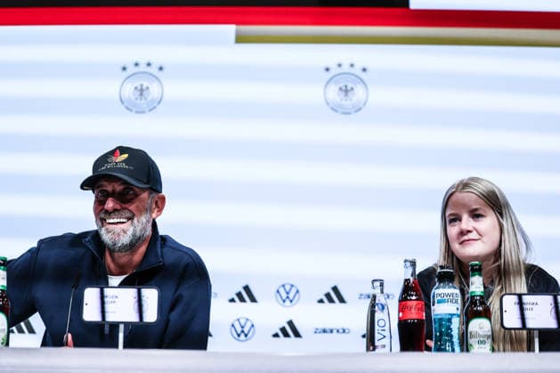 Sports, Soccer, UEFA Nations League 2026–2027 Season, Group A2, Matchday 3: Germany vs. Serbia, October 1, 2026, Allianz Arena; Jürgen Klopp, head coach of Germany, and Franziska Wülle, DFB press officer, at the press conference in Munich at the Allianz Arena, Bavaria, Germany