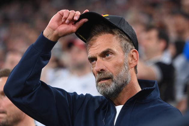 German national team coach Juergen KLOPP GER adjusts his cap, single frame, cropped image, portrait, soccer Nations League group stage, Group B, Matchday 3: Germany (GER) vs. Serbia (SRB) 2–0 on October 1, 2026, ALLIANZ ARENA
