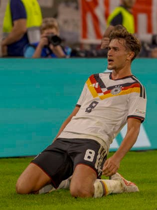Munich, Germany October 1, 2026 UEFA Nations League 2026–2027 League Phase Group A2 Match 3 Germany vs. Serbia Pictured: Goal scorer Tom Bischof (GER) celebrates after scoring the 1–0 goal. DFB and DFL regulations prohibit any use of photographs as image sequences and or quasi-video Allianz Arena, Bavaria Copyright: xFotostandx xSchäferx