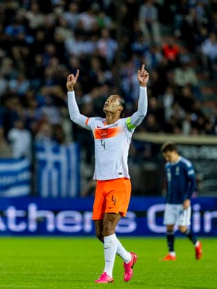 THESSALONIKI: Netherlands defender Virgil van Dijk celebrates the 2-1 lead during the UEFA Nations League match between Greece and the Netherlands at Toumba Stadium on October 1, 2026, in Thessaloniki, Greece. Photo by DeFodi Images