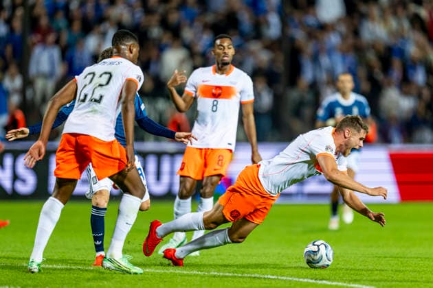 THESSALONIKI: Netherlands defender Micky van de Ven during the UEFA Nations League match between Greece and the Netherlands at Toumba Stadium on October 1, 2026, in Thessaloniki, Greece. Photo by DeFodi Images