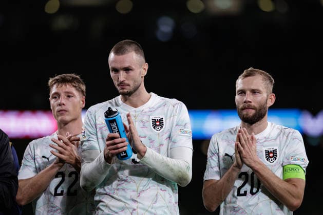 SOCCER - NL, IRL vs AUT DUBLIN,IRELAND,01.OCT.26 - SOCCER - UEFA Nations League, OEFB international match, Länderspiel, Nationalmannschaft Ireland vs Austria. Image shows Alexander Prass, Sasa Kalajdzic and Konrad Laimer (AUT).  GEPAxpictures xArminxRauthner