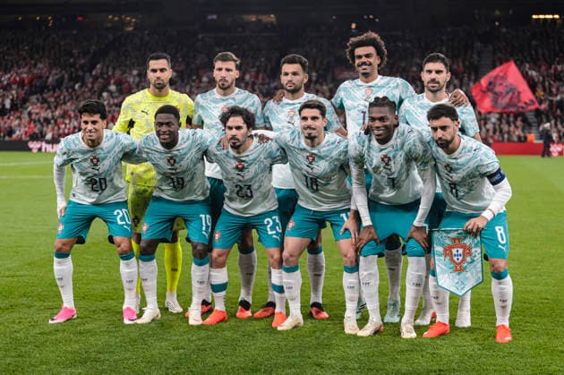 Denmark v Portugal - UEFA Nations League 2026 2027 Copenhagen, Denmark - October 1: Portugal squad pose for team photo prior to the UEFA Nations League 2026 2027 group D match between Denmark and Portugal at Parken Stadium on October 1, 2026 in Copenhagen, Denmark Copenhagen Parken Stadium Denmark Copyright: xLatinxSportxImagesx