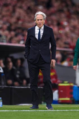 Denmark v Portugal - UEFA Nations League 2026 2027 Copenhagen, Denmark - October 1: Portugal Head Coach Jorge Jesus looks on during the UEFA Nations League 2026 2027 group D match between Denmark and Portugal at Parken Stadium on October 1, 2026 in Copenhagen, Denmark Copenhagen Parken Stadium Denmark Copyright: xLatinxSportxImagesx