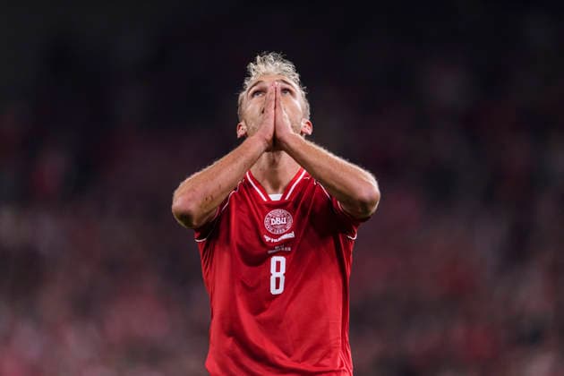 Denmark v Portugal - UEFA Nations League 2026 2027 Copenhagen, Denmark - October 1: Gustav Isaksen of Denmark reacts during the UEFA Nations League 2026 2027 group D match between Denmark and Portugal at Parken Stadium on October 1, 2026 in Copenhagen, Denmark Copenhagen Parken Stadium Denmark Copyright: xLatinxSportxImagesx