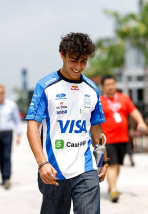 F1 - BAHRAIN GRAND PRIX IN MALAYSIA 2026 LINDBLAD Arvid (gbr), Visa Cash App RB F1 Team VCARB03, portrait during the 2026 Formula 1 Bahrain Grand Prix in Malaysia, 16th round of the 2026 Formula One World Championship, WM, Weltmeisterschaft from October 2 to 4, 2026 on the Sepang International Circuit, in Sepang, Malaysia - SepangMalaysia  Copyright: xDPPIx