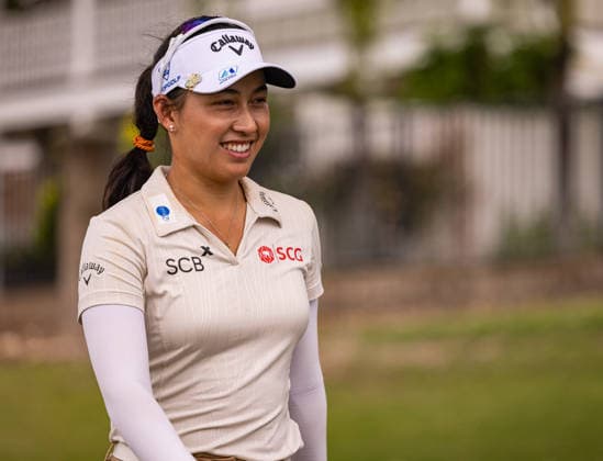 October 1, 2026, Honolulu, Hawaii, USA: JEENO THITIKUL walks the 6th fairway at the 2026 Lotte Championship at Hoakalei Country Club, Ewa Beach, Hawaii, USA. 2026 Lotte Championship Presented By Hoakalei  - ZUMAm310 20261001_zsp_m310_008 Copyright: xElliotxMilesx