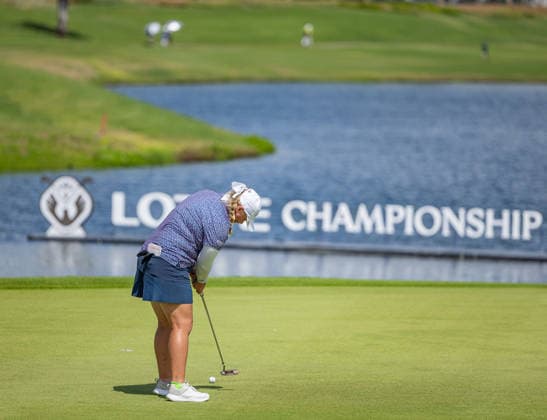 October 1, 2026, Honolulu, Hawaii, USA: HAILEE COOPER putts on the 18th green at the 2026 Lotte Championship at Hoakalei Country Club, Ewa Beach, Hawaii, USA. 2026 Lotte Championship Presented By Hoakalei - ZUMAm310 20261001_zsp_m310_011 Copyright: xElliotxMilesx