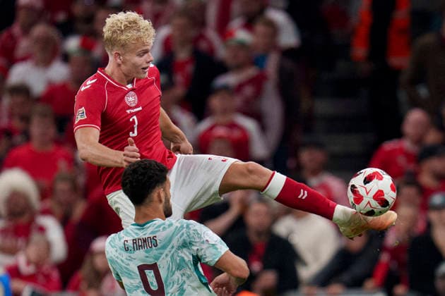 DENMARK Nations League Denmark vs. Portugal: Denmark s Oliver Provstgaard during the Nations League match between Denmark and Portugal at Parken on Thursday, October 1, 2026. Photo by Liselotte Sabroe, Ritzau Scanpix, Copenhagen, Denmark  Copyright: Ritzau Scanpix LiselottexSabroex spdk20261001-231908-L imago is entitled to issue a simple usage license at the time of provision. Personality and trademark rights as well as copyright laws regarding art-works shown must be observed. Commercial use at your own risk., Copenhagen Denmark