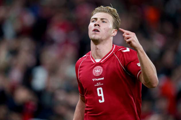 DENMARK Nations League Denmark vs. Portugal: Denmark s Rasmus Hoejlund scores to tie the game at 22 during the Nations League match between Denmark and Portugal at Parken on Thursday, October 1, 2026. Photo by Liselotte Sabroe, Ritzau Scanpix, Copenhagen, Denmark  Copyright: Ritzau Scanpix LiselottexSabroex spdk20261001-232459-L imago is entitled to issue a simple usage license at the time of provision. Personality and trademark rights as well as copyright laws regarding art-works shown must be observed. Commercial use at your own risk., Copenhagen Denmark