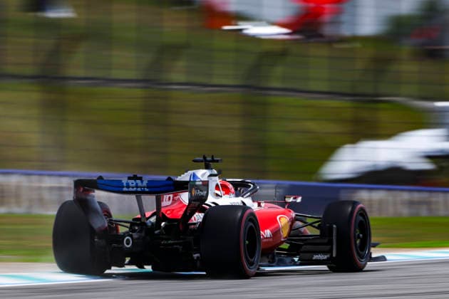 F1 - BAHRAIN GRAND PRIX IN MALAYSIA 2026 16 LECLERC Charles (mco), Scuderia Ferrari SF-26, action during the 2026 Formula 1 Bahrain Grand Prix in Malaysia, 16th round of the 2026 Formula One World Championship, WM, Weltmeisterschaft from October 2 to 4, 2026 on the Sepang International Circuit, in Sepang, Malaysia - SepangMalaysia  Copyright: xANTONINxVINCENTx