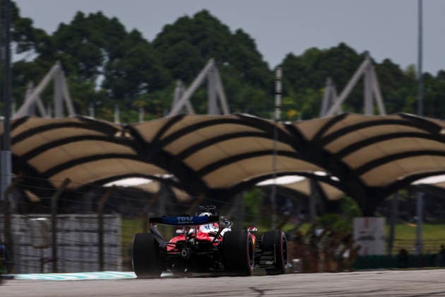 F1 - BAHRAIN GRAND PRIX IN MALAYSIA 2026 16 LECLERC Charles (mco), Scuderia Ferrari SF-26, action during the 2026 Formula 1 Bahrain Grand Prix in Malaysia, 16th round of the 2026 Formula One World Championship, WM, Weltmeisterschaft from October 2 to 4, 2026 on the Sepang International Circuit, in Sepang, Malaysia - SepangMalaysia  Copyright: xANTONINxVINCENTx