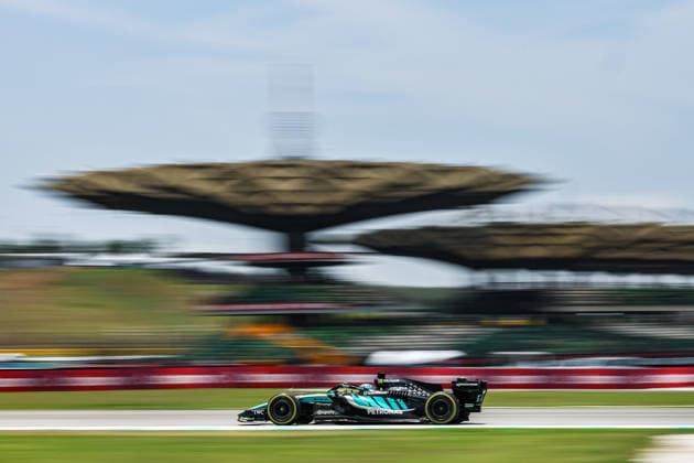 SEPANG, SGR - OCTOBER 02: George Russell of Great Britain and Mercedes-AMG PETRONAS F1 Team in action during friday free practice of the Formula 1 Gulf Air Bahrain Grand Prix on October 02, 2026 held at Sepang International Circuit in Sepang, Malaysia. (Photo by Hazrin Yeob Men Shah Icon Sportswire) AUTO: OCT 02 F1 Bahrain Grand Prix in Malaysia EDITORIAL USE ONLY Icon3782610024712