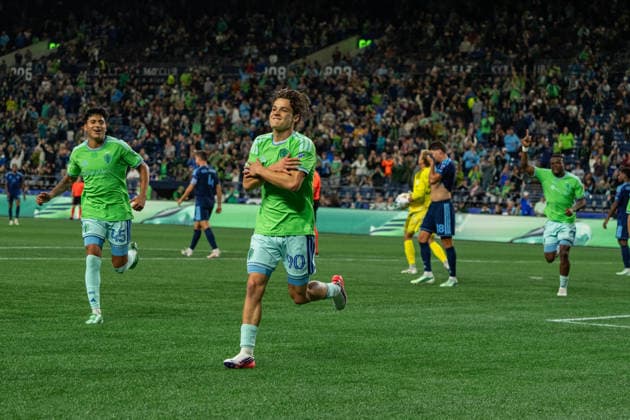 Seattle Sounders v Sporting KC Sebastian Gomez of the Seattle Sounders celebrates after scoring a goal during the match against Sporting KC at Lumen Field on October 1, 2026. Seattle, WA United States  Copyright: xBrentxCombsx originalFilename:combs-notitle261001_nptyB.jpg