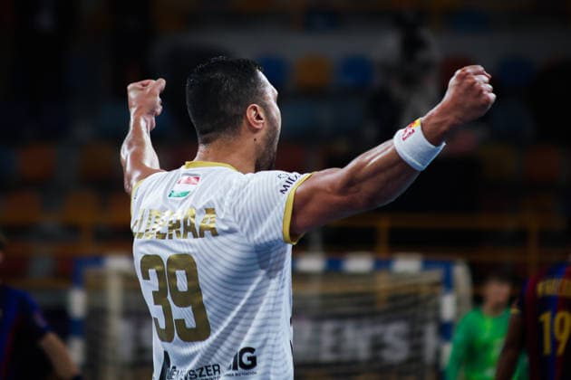 FC Barcelona, Barca v Veszprem HC - IHF Men s Handball Club World Championship, WM, Weltmeisterschaft Final Yahya Al-Deera celebrates a victory during the IHF Men s Super Globe final between Veszprem and Barcelona at the New Administrative Capital Hall in Cairo, Egypt, on October 1, 2026. Cairo Egypt Copyright: xAhmedxMosaadx originalFilename:mosad-notitle261001_npMbK
