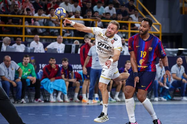 Barcelona v Veszprem - 19th IHF Men s Club World Championship, WM, Weltmeisterschaft 2026 - Final Luka Cindric of Veszprem plays during the 19th IHF Men s Club World Championship 2026 final match between Barcelona and Veszprem at the New Administrative Capital Covered Hall on October 1, 2026. New Cairo -New Capital Egypt  Copyright: xAymanxArefx originalFilename:aref-notitle261001_npplH.jpg