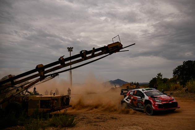 FIA WRC, Motorsport Rallye, WM Rally Italia Sardegna 2026 Elfyn Evans and co-driver Scott Martin of Toyota Gazoo Racing WRT face the press during shakedown in their Toyota GR Yaris Rally1 at the FIA World Rally Championship Rally Italia Sardegna in Alghero, Sardinia, Italy, on October 1, 2026. Alghero Sardinia Italy Copyright: xLucaxBarsalix originalFilename:barsali-gpformul261001_npUev