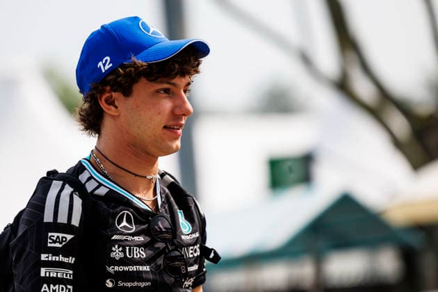 RECORD DATE NOT STATED 2nd October 2026; Sepang IC, Kuala Lumpur, Malaysia; Formula 1, Bahrain Grand Prix, Free Practice Day; Kimi Antonelli (12) of Italy and Mercedes-AMG PETRONAS Formula One Team arriving at the Bahrain Grand Prix StephenxBlackberry