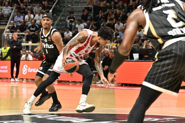 Virtus Bologna v Olympiacos Piraeus - Euroleague 2026 2027 Tyler Dorsey of Olympiacos Piraeus Basketball plays during the EuroLeague Basketball Championship 2026 2027, Matchday 3 of the Regular Season game between Virtus Bologna and Olympiacos Piraeus at PalaDozza in Bologna, Italy, on October 1, 2026. Bologna Italy Italy Copyright: xRobertoxTommasinix originalFilename:tommasini-virtusbo261001_npCas