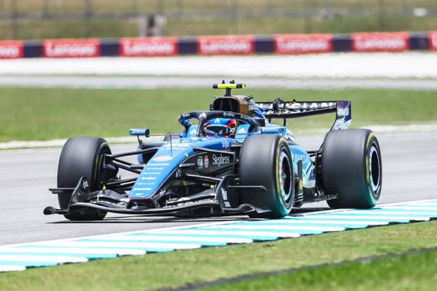 SEPANG, SGR - OCTOBER 02: Carlos Sainz of Spain and Atlassian Williams F1 Team in action during friday free practice of the Formula 1 Gulf Air Bahrain Grand Prix on October 02, 2026 held at Sepang International Circuit in Sepang, Malaysia. (Photo by Hazrin Yeob Men Shah Icon Sportswire) AUTO: OCT 02 F1 Bahrain Grand Prix in Malaysia EDITORIAL USE ONLY Icon3782610026240