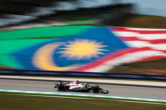 F1 - BAHRAIN GRAND PRIX IN MALAYSIA 2026 31 OCON Esteban (fra), TGR Haas F1 Team VF-26, action during the 2026 Formula 1 Bahrain Grand Prix in Malaysia, 16th round of the 2026 Formula One World Championship, WM, Weltmeisterschaft from October 2 to 4, 2026 on the Sepang International Circuit, in Sepang, Malaysia - SepangMalaysia Copyright: xEricxAlonsox