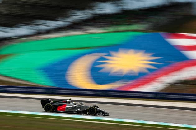 F1 - BAHRAIN GRAND PRIX IN MALAYSIA 2026 05 BORTOLETO Gabriel (bra), Audi F1 Team R26, action during the 2026 Formula 1 Bahrain Grand Prix in Malaysia, 16th round of the 2026 Formula One World Championship, WM, Weltmeisterschaft from October 2 to 4, 2026 on the Sepang International Circuit, in Sepang, Malaysia - SepangMalaysia Copyright: xEricxAlonsox