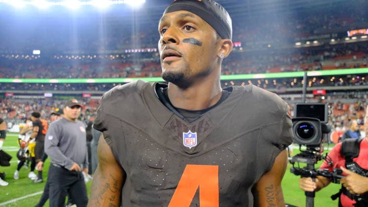 Oct 01, 2026; Deshaun Watson 4 during the Pittsburgh Steelers vs Cleveland Browns game in Cleveland, OH, USA; at Huntington Bank Field. Mandatory Credit: -Cal Media Cleveland USA - ZUMAcp5_ 20261001_faf_cp5_075 Copyright: xJasonxPohuskix