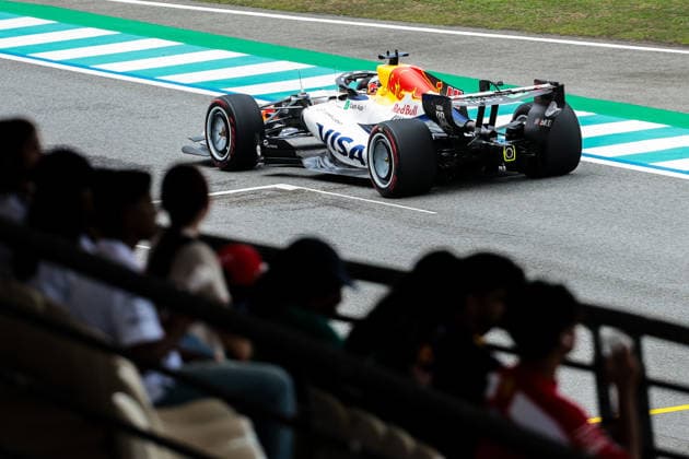 F1 - BAHRAIN GRAND PRIX IN MALAYSIA 2026 41 LINDBLAD Arvid (gbr), Visa Cash App RB F1 Team VCARB03, action during the 2026 Formula 1 Bahrain Grand Prix in Malaysia, 16th round of the 2026 Formula One World Championship, WM, Weltmeisterschaft from October 2 to 4, 2026 on the Sepang International Circuit, in Sepang, Malaysia - SepangMalaysia  Copyright: xEricxAlonsox