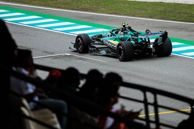 F1 - BAHRAIN GRAND PRIX IN MALAYSIA 2026 14 ALONSO Fernando (spa), Aston Martin F1 Team AMR26, action during the 2026 Formula 1 Bahrain Grand Prix in Malaysia, 16th round of the 2026 Formula One World Championship, WM, Weltmeisterschaft from October 2 to 4, 2026 on the Sepang International Circuit, in Sepang, Malaysia - SepangMalaysia Copyright: xEricxAlonsox