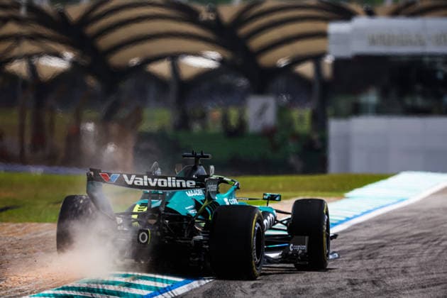 F1 - BAHRAIN GRAND PRIX IN MALAYSIA 2026 18 STROLL Lance (can), Aston Martin F1 Team AMR26, action during the 2026 Formula 1 Bahrain Grand Prix in Malaysia, 16th round of the 2026 Formula One World Championship, WM, Weltmeisterschaft from October 2 to 4, 2026 on the Sepang International Circuit, in Sepang, Malaysia - SepangMalaysia Copyright: xANTONINxVINCENTx