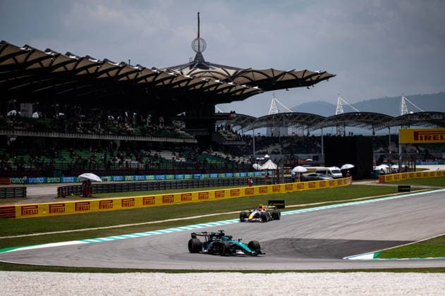 F1 - BAHRAIN GRAND PRIX IN MALAYSIA 2026 63 RUSSELL George (gbr), Mercedes AMG F1 Team W17, action during the 2026 Formula 1 Bahrain Grand Prix in Malaysia, 16th round of the 2026 Formula One World Championship, WM, Weltmeisterschaft from October 2 to 4, 2026 on the Sepang International Circuit, in Sepang, Malaysia - SepangMalaysia  Copyright: xALBERTOxVIMERCATIx