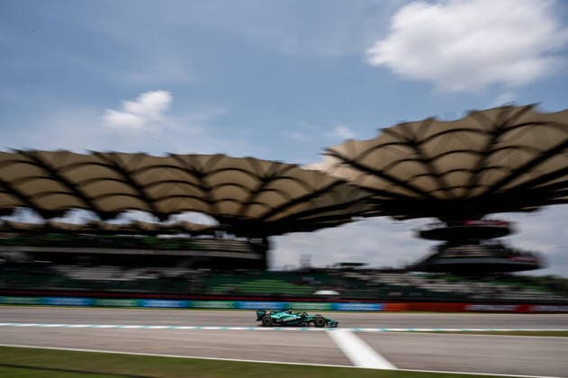 F1 - BAHRAIN GRAND PRIX IN MALAYSIA 2026 18 STROLL Lance (can), Aston Martin F1 Team AMR26, action during the 2026 Formula 1 Bahrain Grand Prix in Malaysia, 16th round of the 2026 Formula One World Championship, WM, Weltmeisterschaft from October 2 to 4, 2026 on the Sepang International Circuit, in Sepang, Malaysia - SepangMalaysia Copyright: xALBERTOxVIMERCATIx