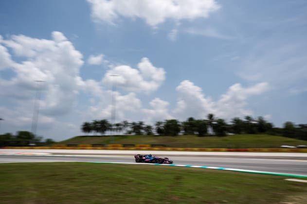 F1 - BAHRAIN GRAND PRIX IN MALAYSIA 2026 43 COLAPINTO Franco (arg), Alpine F1 Team A526, action during the 2026 Formula 1 Bahrain Grand Prix in Malaysia, 16th round of the 2026 Formula One World Championship, WM, Weltmeisterschaft from October 2 to 4, 2026 on the Sepang International Circuit, in Sepang, Malaysia - SepangMalaysia Copyright: xALBERTOxVIMERCATIx