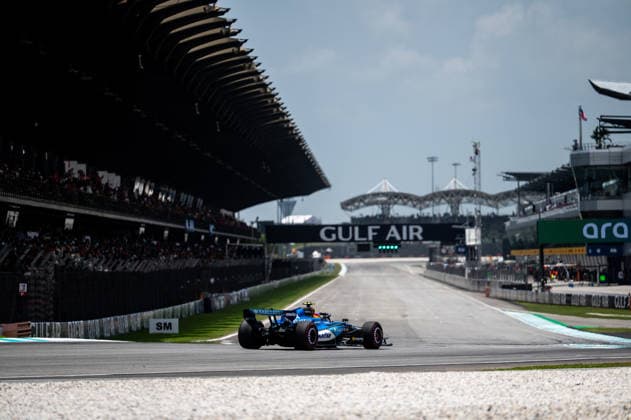 F1 - BAHRAIN GRAND PRIX IN MALAYSIA 2026 55 SAINZ Carlos (spa), Williams Racing FW48, action during the 2026 Formula 1 Bahrain Grand Prix in Malaysia, 16th round of the 2026 Formula One World Championship, WM, Weltmeisterschaft from October 2 to 4, 2026 on the Sepang International Circuit, in Sepang, Malaysia - SepangMalaysia  Copyright: xALBERTOxVIMERCATIx