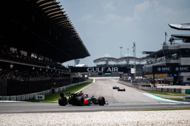 F1 - BAHRAIN GRAND PRIX IN MALAYSIA 2026 05 BORTOLETO Gabriel (bra), Audi F1 Team R26, action during the 2026 Formula 1 Bahrain Grand Prix in Malaysia, 16th round of the 2026 Formula One World Championship, WM, Weltmeisterschaft from October 2 to 4, 2026 on the Sepang International Circuit, in Sepang, Malaysia - SepangMalaysia Copyright: xALBERTOxVIMERCATIx