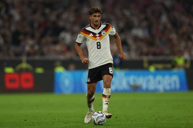 MUNICH, GERMANY - OCTOBER 01: Tom Bischof of Germany national team, Nationalteam controls ball during the UEFA Nations League 2026 27 League A match between Germany and Serbia at Allianz Arena on October 01, 2026 in Munich, Germany. Germany National team v Serbia National team Copyright: xARTx
