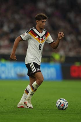 MUNICH, GERMANY - OCTOBER 01: Tom Bischof of Germany national team, Nationalteam controls ball during the UEFA Nations League 2026 27 League A match between Germany and Serbia at Allianz Arena on October 01, 2026 in Munich, Germany. Germany National team v Serbia National team Copyright: xARTx