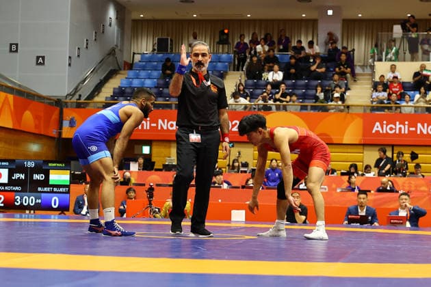 Asian Games 2026 Aichi-Nagoya, Japan Wrestling MFS 65 Kg Semifinals India™s Sujeet Vs Japan™s Olympic Gold Medalist KIYOOKA Katora Sujeet won by 3-3 and entered finals. VPOI 3-1 with points - with Point (s) scored by the opponent. Aichi, Nagoya Japan Copyright: xSeshadrixSukumarx