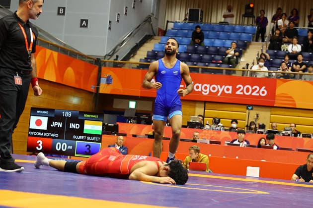 Asian Games 2026 Aichi-Nagoya, Japan Wrestling MFS 65 Kg Semifinals India™s Sujeet Vs Japan™s Olympic Gold Medalist KIYOOKA Katora Sujeet won by 3-3 and entered finals. VPOI 3-1 with points - with Point (s) scored by the opponent. Aichi, Nagoya Japan Copyright: xSeshadrixSukumarx