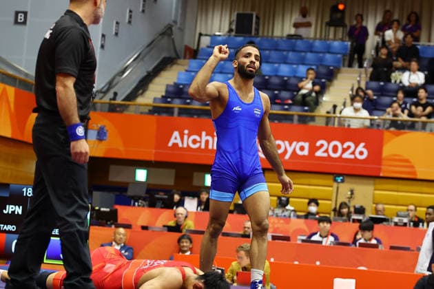 Asian Games 2026 Aichi-Nagoya, Japan Wrestling MFS 65 Kg Semifinals India™s Sujeet Vs Japan™s Olympic Gold Medalist KIYOOKA Katora Sujeet won by 3-3 and entered finals. VPOI 3-1 with points - with Point (s) scored by the opponent. Aichi, Nagoya Japan Copyright: xSeshadrixSukumarx