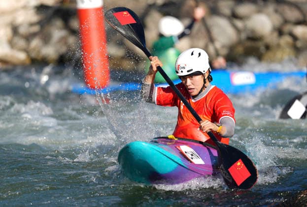 (261002) -- TOYOTA, Oct. 2, 2026 -- Chen Lin of China competes during the women s kayak cross final of canoe slalom at the 20th Asian Games Aichi-Nagoya 2026 in Toyota of Aichi Prefecture, Japan, Oct. 2, 2026. ) (SP)JAPAN-TOYOTA-ASIAN GAMES-CANOE SLALOM-WOMEN S KAYAK CROSS ZhangxHaobo