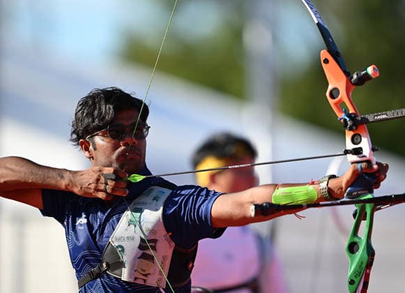(261002) -- OKAZAKI, Oct. 2, 2026 -- Dhiraj Bommadevara of Team India competes during the recurve men s team gold medal match of archery against team India at the 20th Asian Games Aichi-Nagoya 2026 in Okazaki of Aichi Prefecture, Japan, Oct. 2, 2026. ) (SP)JAPAN-OKAZAKI-ASIAN GAMES-ARCHERY-RECURVE MEN S TEAM-GOLD MEDAL MATCH YuxYang 
